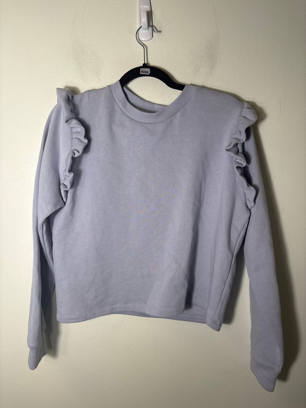 Zara Pale Purple Long Sleeve Sweatshirt with Ruffle Detailing Sz L